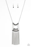 Paparazzi Necklace - Glam Goddess - Black