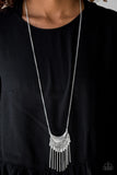 Paparazzi Necklace - Happy Is The Huntress - Silver