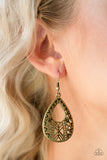 Paparazzi Earring - Alpha Amazon - Brass
