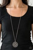 Paparazzi Necklace - Mandala Melody - Silver