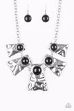 Paparazzi Necklace - Cougar - Black
