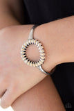 Paparazzi Bracelet - Divinely Desert - White