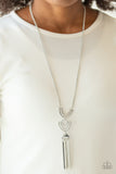 Parapazzi Necklace - Confidently Cleopatra - Silver