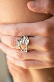 Paparazzi Ring - Rhinestone Stunner - White