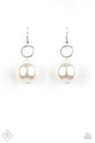Paparazzi Earring - Wall Street Welcome Party - White