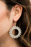 Paparazzi Earring - Pearly Poise - White