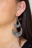 Paparazzi Earring - Springtime Gardens - White