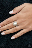 Paparazzi Ring - One Day at a SHOWTIME - White