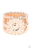 Paparazzi Ring - Roadside Daisies - Rose Gold