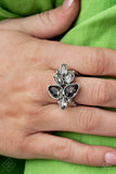 Parapazzi Ring - Ice-Cold Couture - Silver