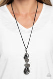 Paparazzi Necklace - Casanova Clique - Black
