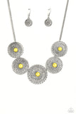 Paparazzi Necklace -  Chrysanthemum Craze - Yellow