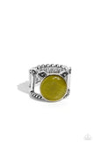 Paparazzi Ring - Clairvoyantly Cats Eye - Green