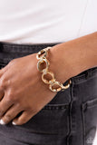 Paparazzi Bracelet - Chic Collection - Gold