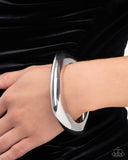 Paparazzi Bracelet - Rounded Reflection - Silver