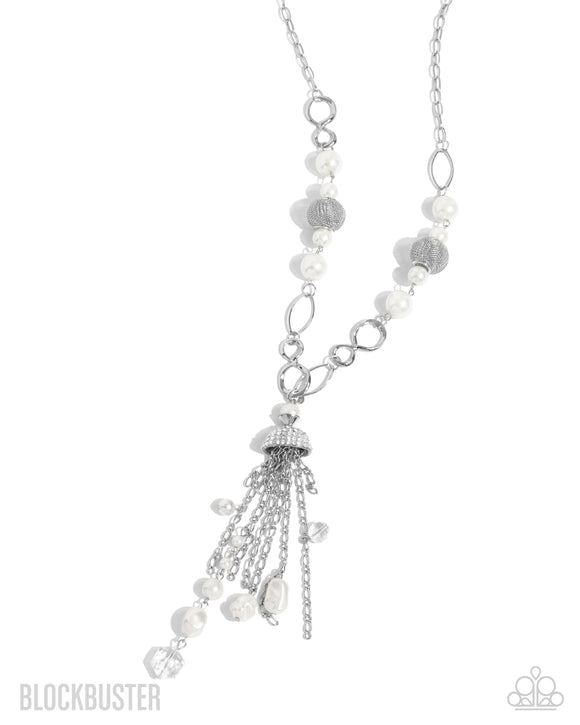 Paparazzi Necklace - Designated Diva - White