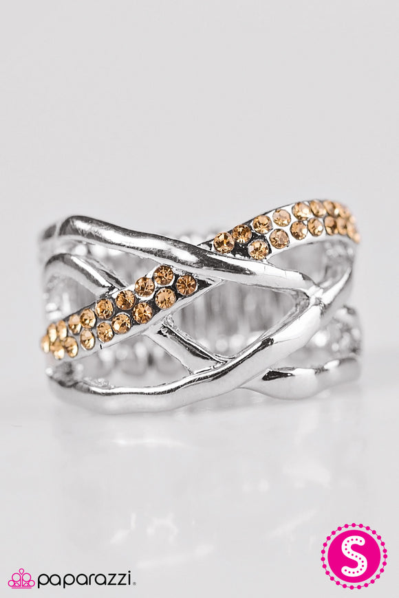 Paparazzi Ring -Castle On The Hill - Brown