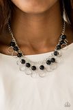 Paparazzi Necklace - Run The Show - Black