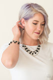 Paparazzi Necklace - Rockefeller Romance - Black