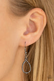 Paparazzi Necklace - Going For Grit - Black