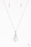 Paparazzi Necklace - Friends In GLOW Places - White