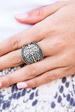 Paparazzi Ring - Island Rover - Silver