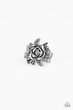 Paparazzi Ring - Bouquet Bonanza - Silver