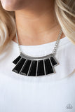 Paparazzi Necklace - Glamour Goddess - Black