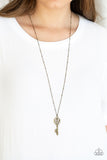 Paparazzi Necklace - The Magic Key - Brass
