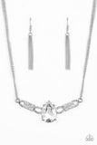 Paparazzi Necklace - Way To Make An Entrance - White