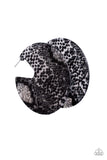 Paparazzi Earring - Hit Or HISS - Black
