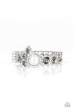 Paparazzi Ring - Center Stage Celebrity - Silver