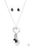 Paparazzi Necklace - Flirty Fashionista - Black