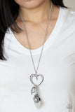 Paparazzi Necklace - Flirty Fashionista - Black