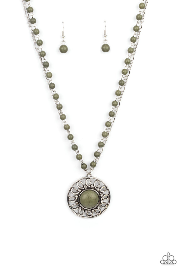 Paparazzi Necklace - Sahara Suburb - Green