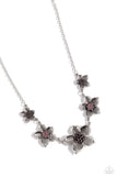 Paparazzi Necklace - Wallflower Wonderland - Purple