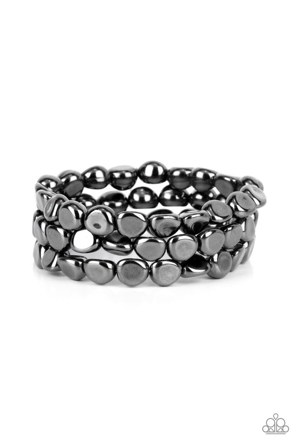 Paparazzi Bracelet - HAUTE Stone - Black