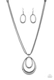 Paparazzi Necklace - Suburban Storm - Black