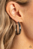 Paparazzi Earring - Champion Curves - Black