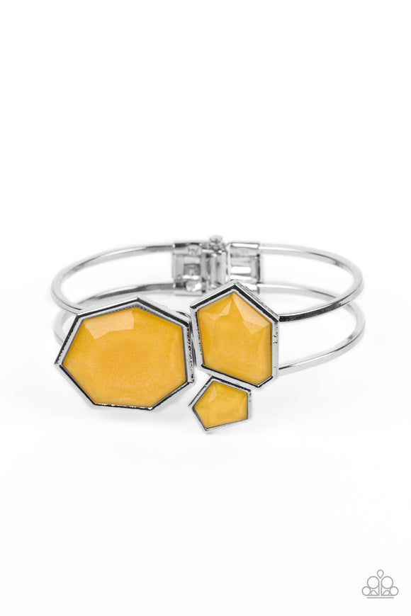 Paparazzi Bracelet - Tourist TRAPEZOID - Yellow
