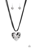 Paparazzi Necklace - Confident Courtship - Black