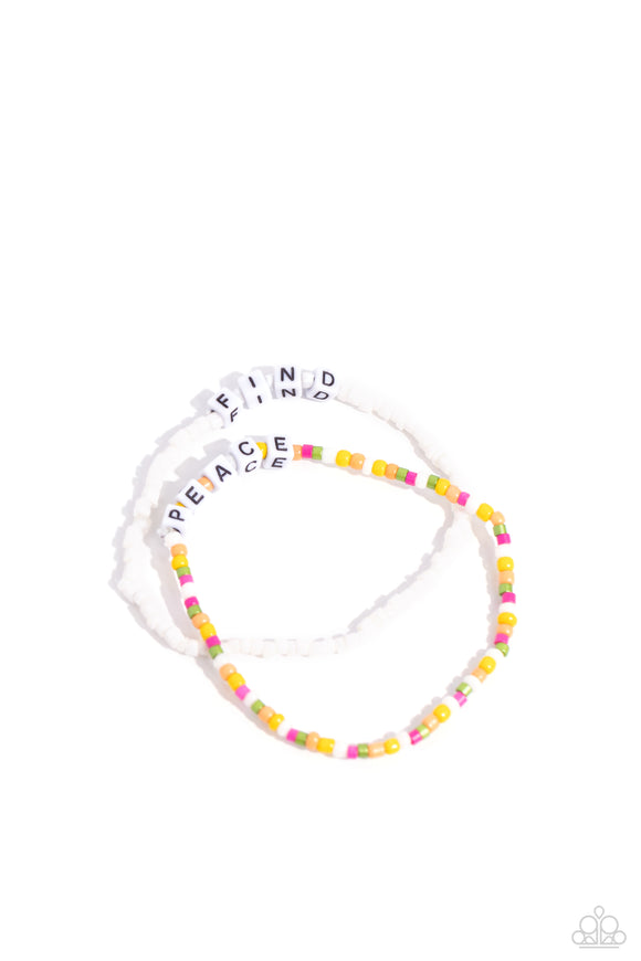 Paparazzi Bracelet - Finding Peace - Multi