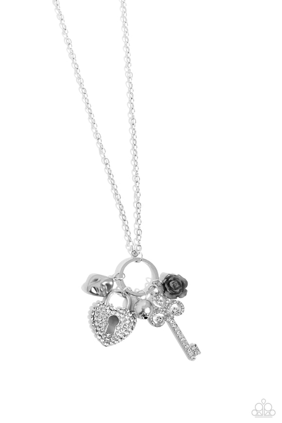 Paparazzi Necklace - Girly Gathering - Silver