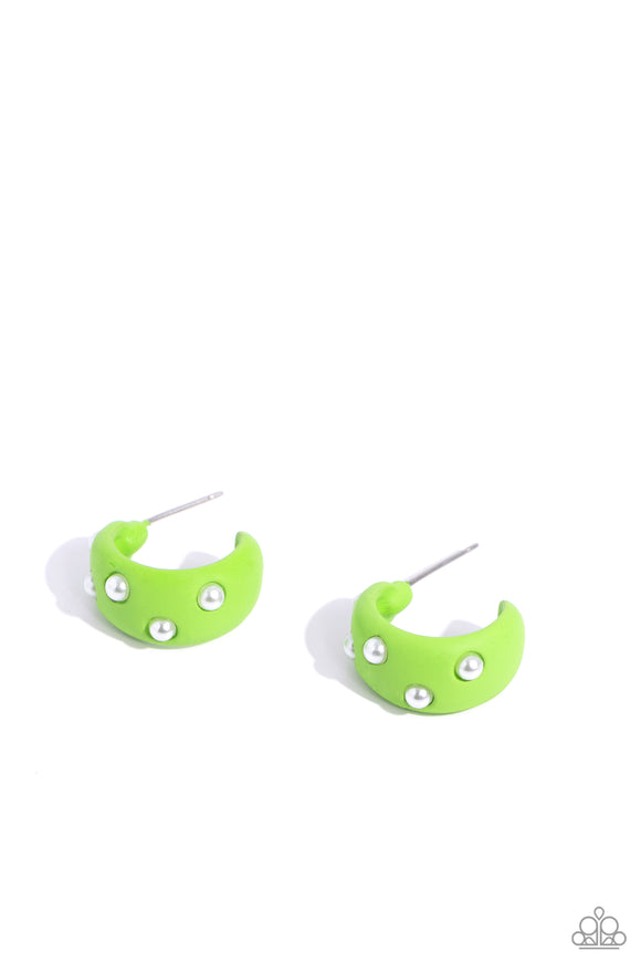 Paparazzi Earring - Cover PEARL - Green Hoop