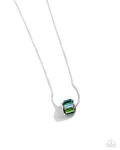 Paparazzi Necklace - Warden Wheel - Green