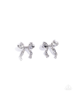 Paparazzi Earring PREORDER - Princess Treatment - Silver