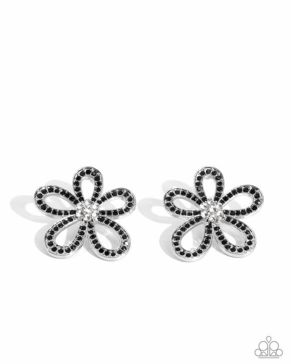 Paparazzi Earring - Blooming Belle - Black