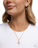 Paparazzi Necklace - Graceful Glory - Gold