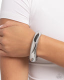 Paparazzi Bracelet - Sleek Sojourn - Silver