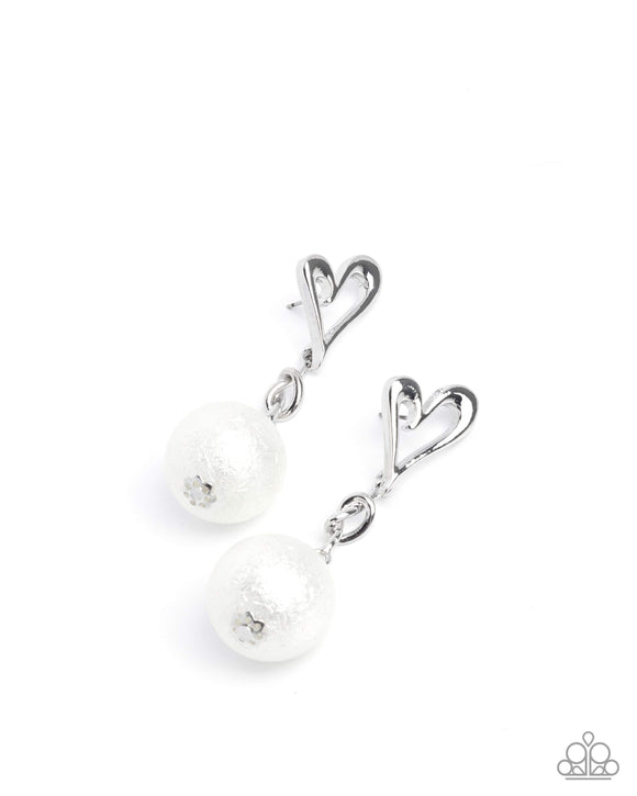 Paparazzi Earring - Sweetheart Sphere - White